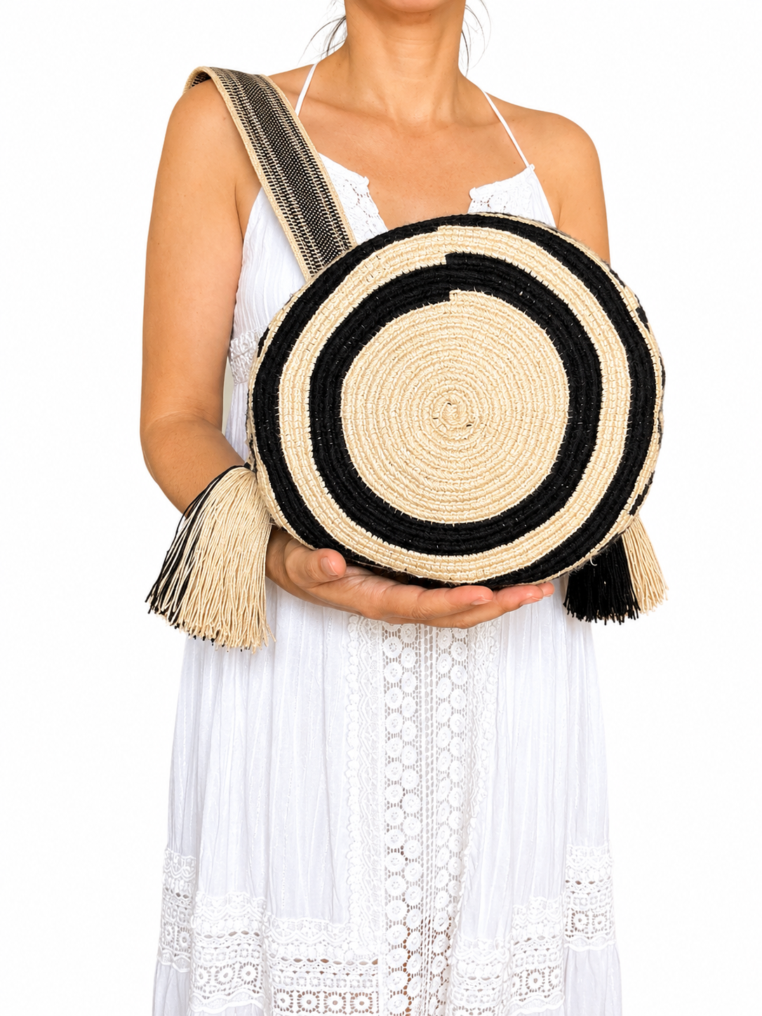 Handmade Wayuu Crossbody Bag – Black & Neutral Geometric Patterns, Artisan Crochet Bucket Bag
