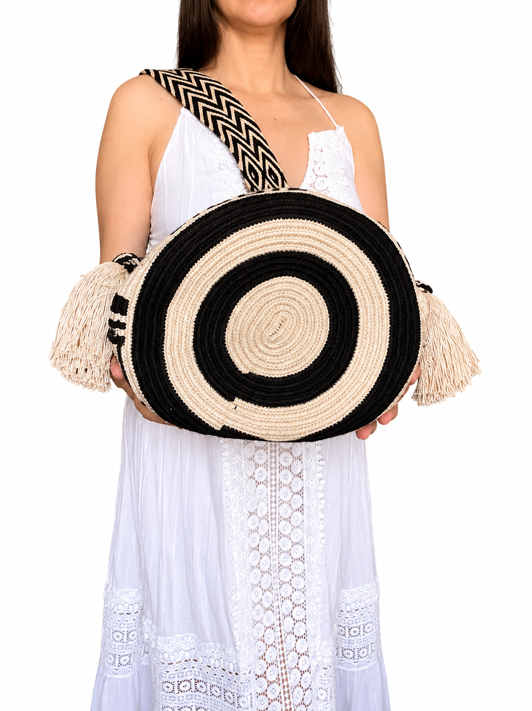 Handmade Wayuu Crossbody Bag – Black & Neutral Geometric Patterns, Artisan Crochet Bucket Bag