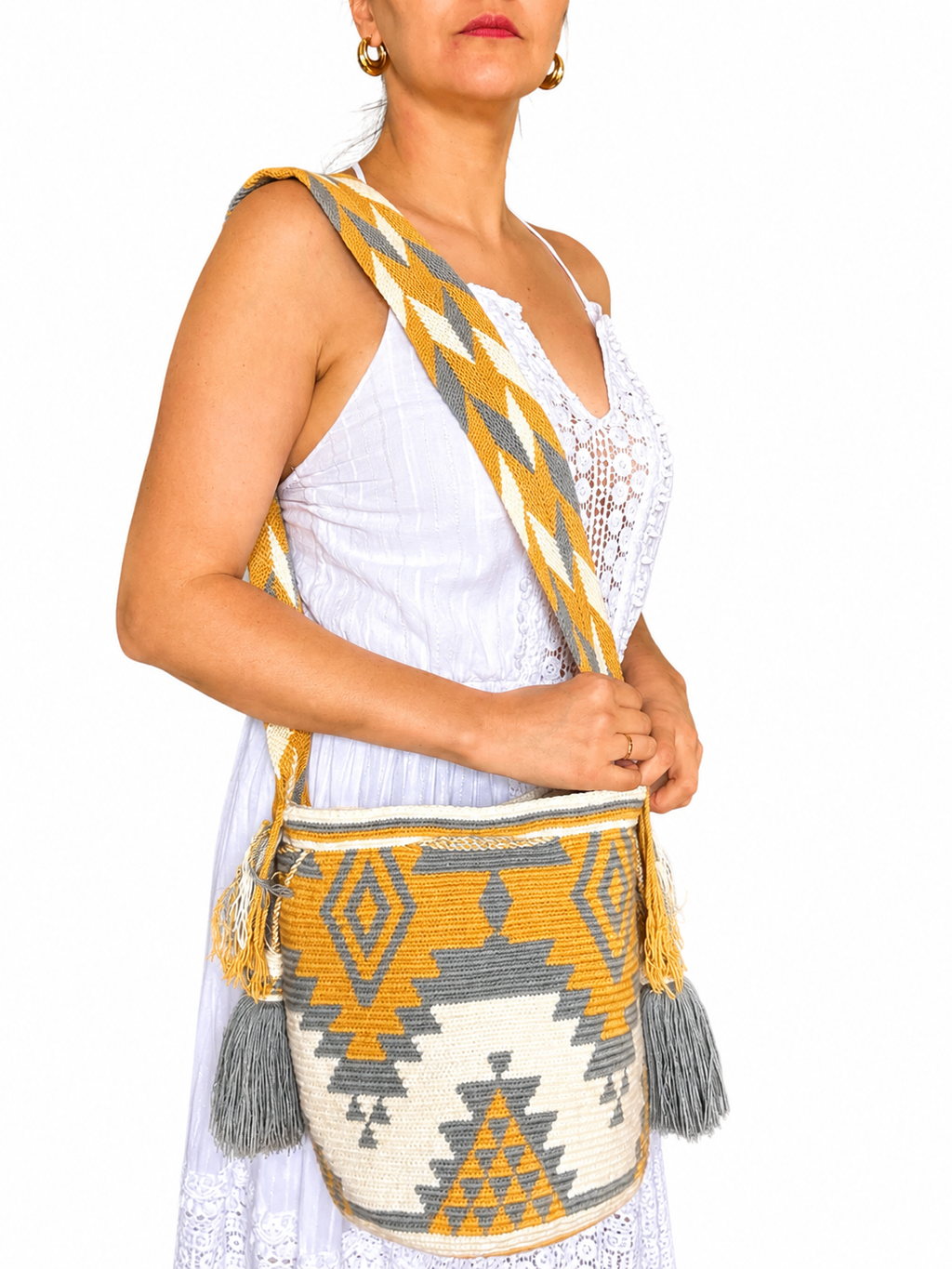 Handmade Wayuu Crossbody Bag – Black & Neutral Geometric Patterns, Artisan Crochet Bucket Bag