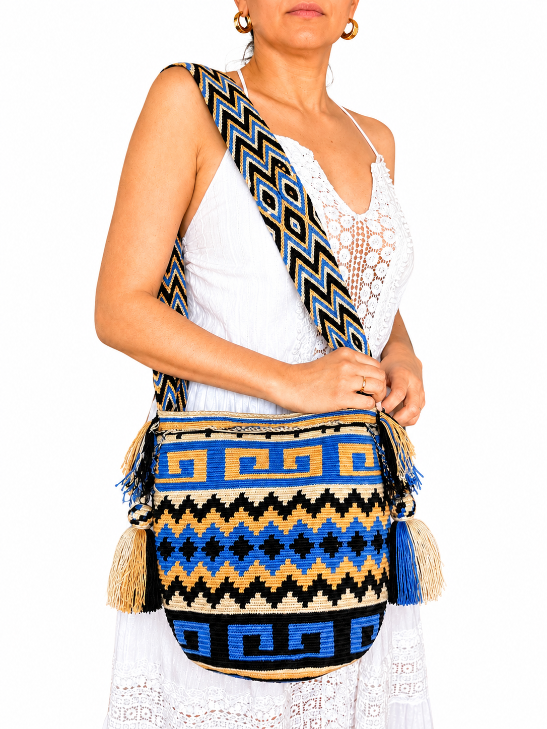 Handmade Wayuu Crossbody Bag – Geometric Crochet Bucket Bag, Colombian Artisan Shoulder Purse
