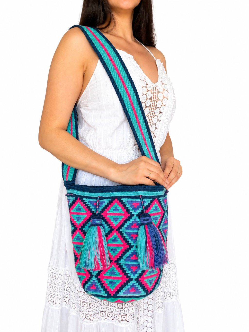 Handmade Wayuu Crossbody Bag – Geometric Crochet Bucket Bag, Colombian Artisan Shoulder Purse