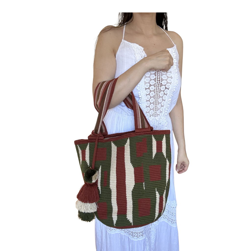 Handmade Wayuu Mochilón Tote – Geometric Earth Tone Crochet Shoulder Bag