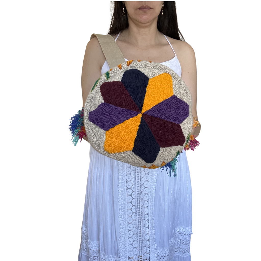 Handmade Butterfly Sunflower Wayuu Bag – Beige Artisan Crochet Crossbody Mochila