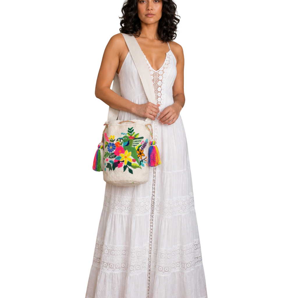 Handmade Hummingbird Garden Wayuu Crossbody Bag – White Floral Artisan Mochila
