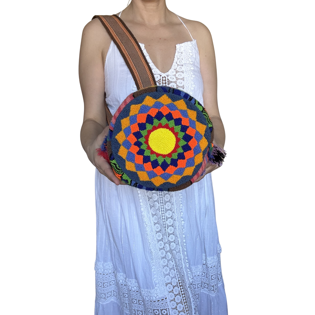 Handmade Wayuu Crossbody Bag – Colorful Indigenous Woman Portrait, Bold Artisan Shoulder Bag